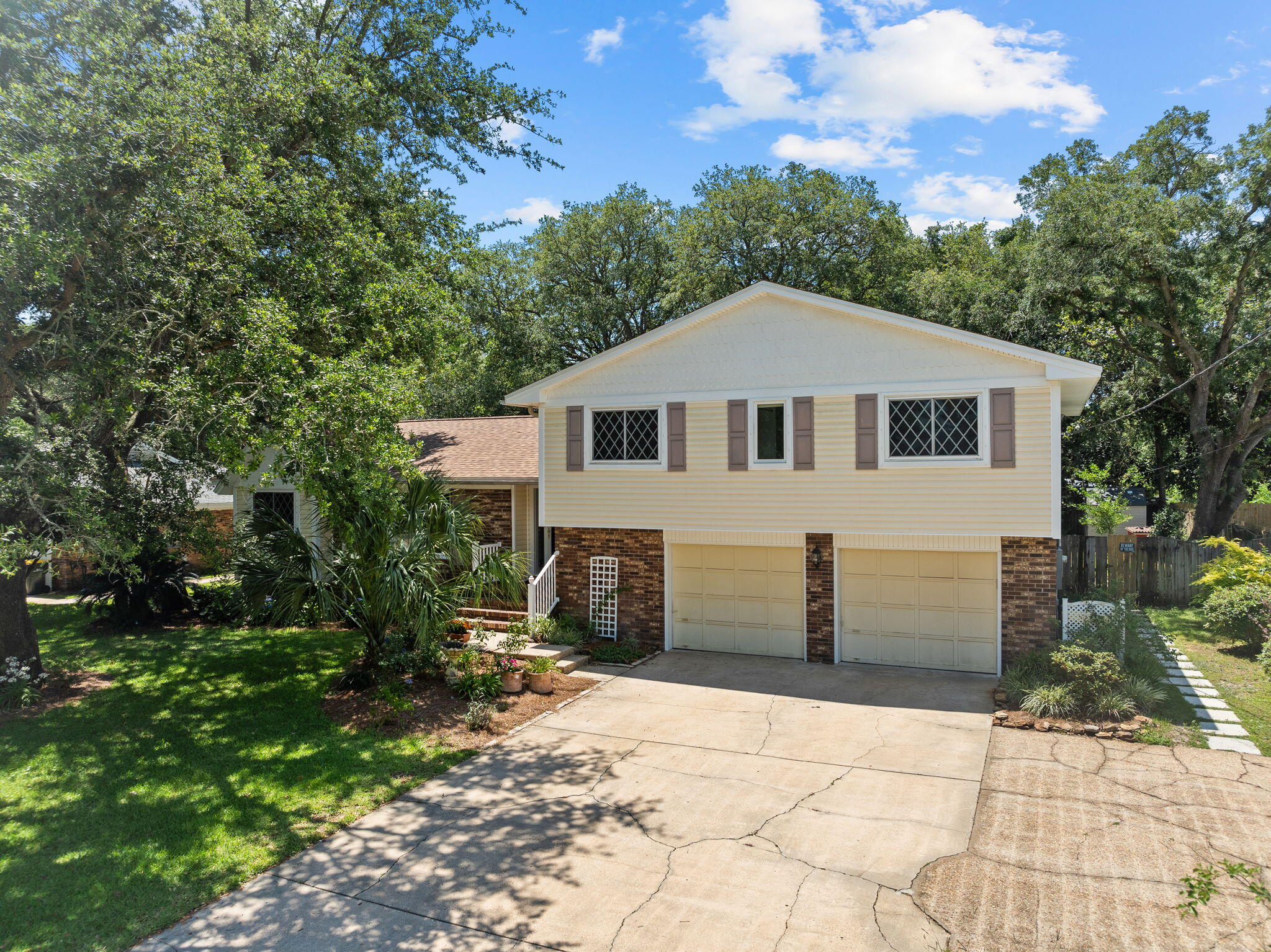 FOREST PLACE S/D - Residential