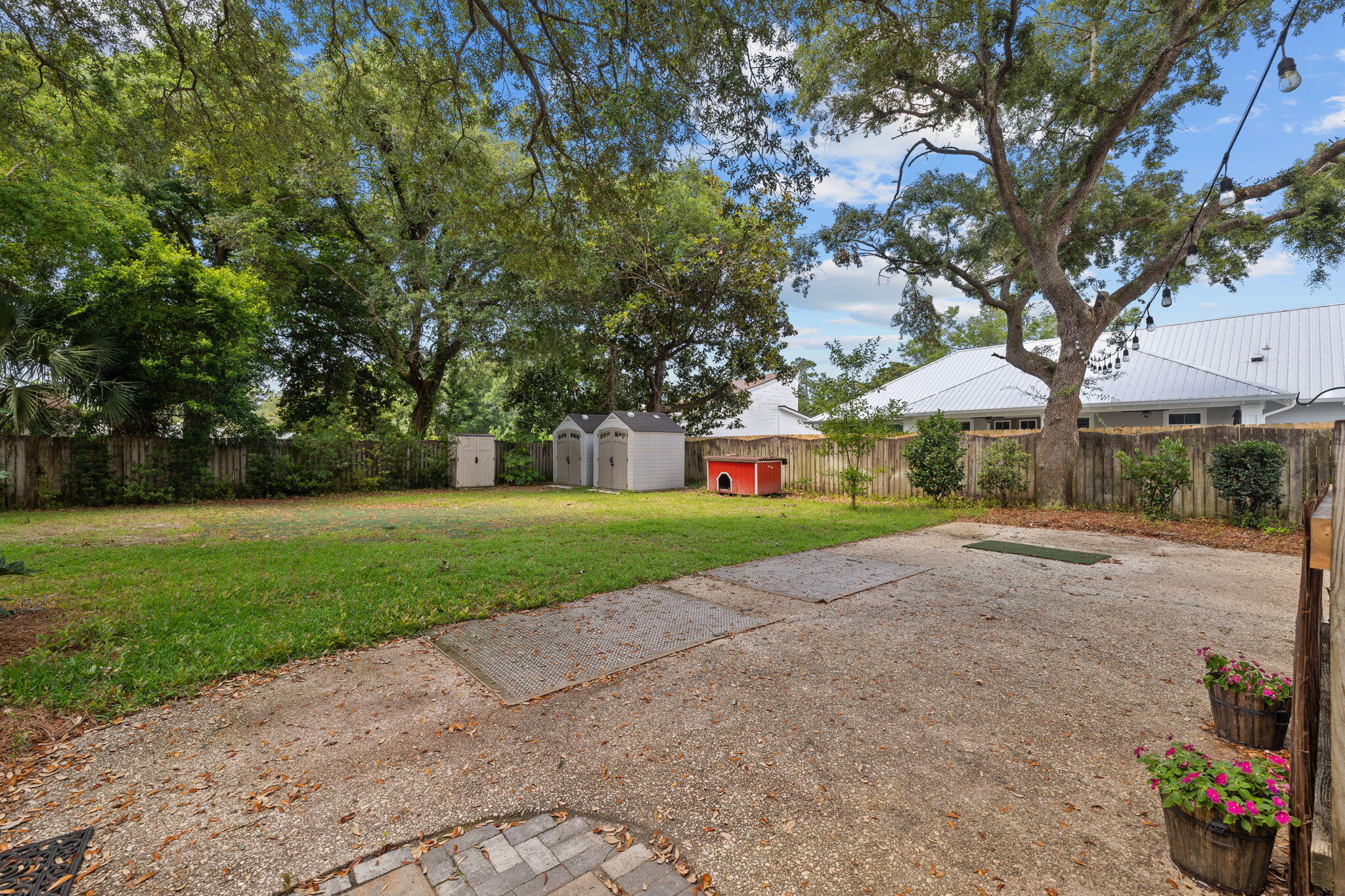 FOREST PLACE S/D - Residential