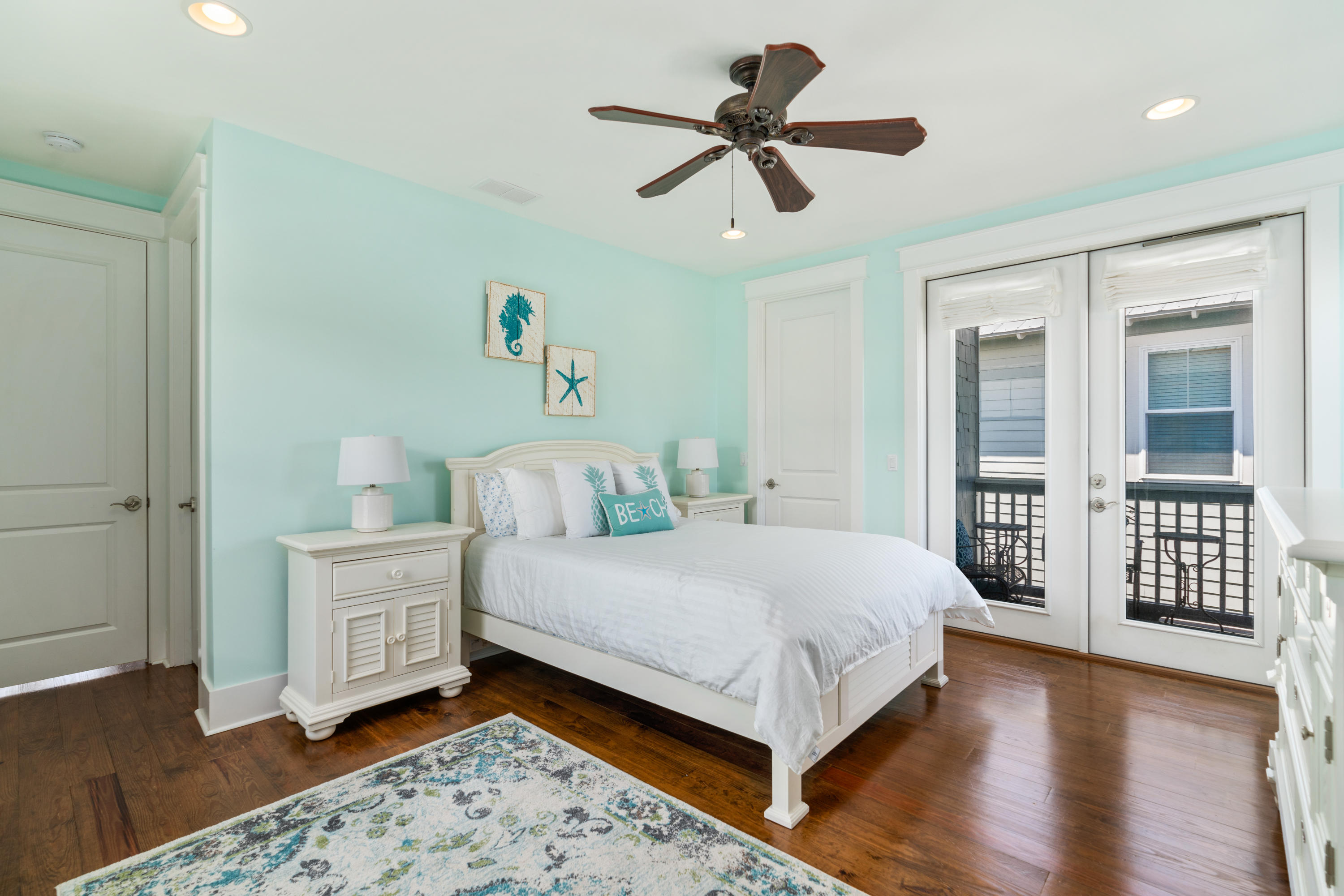 NATUREWALK AT SEAGROVE - Residential