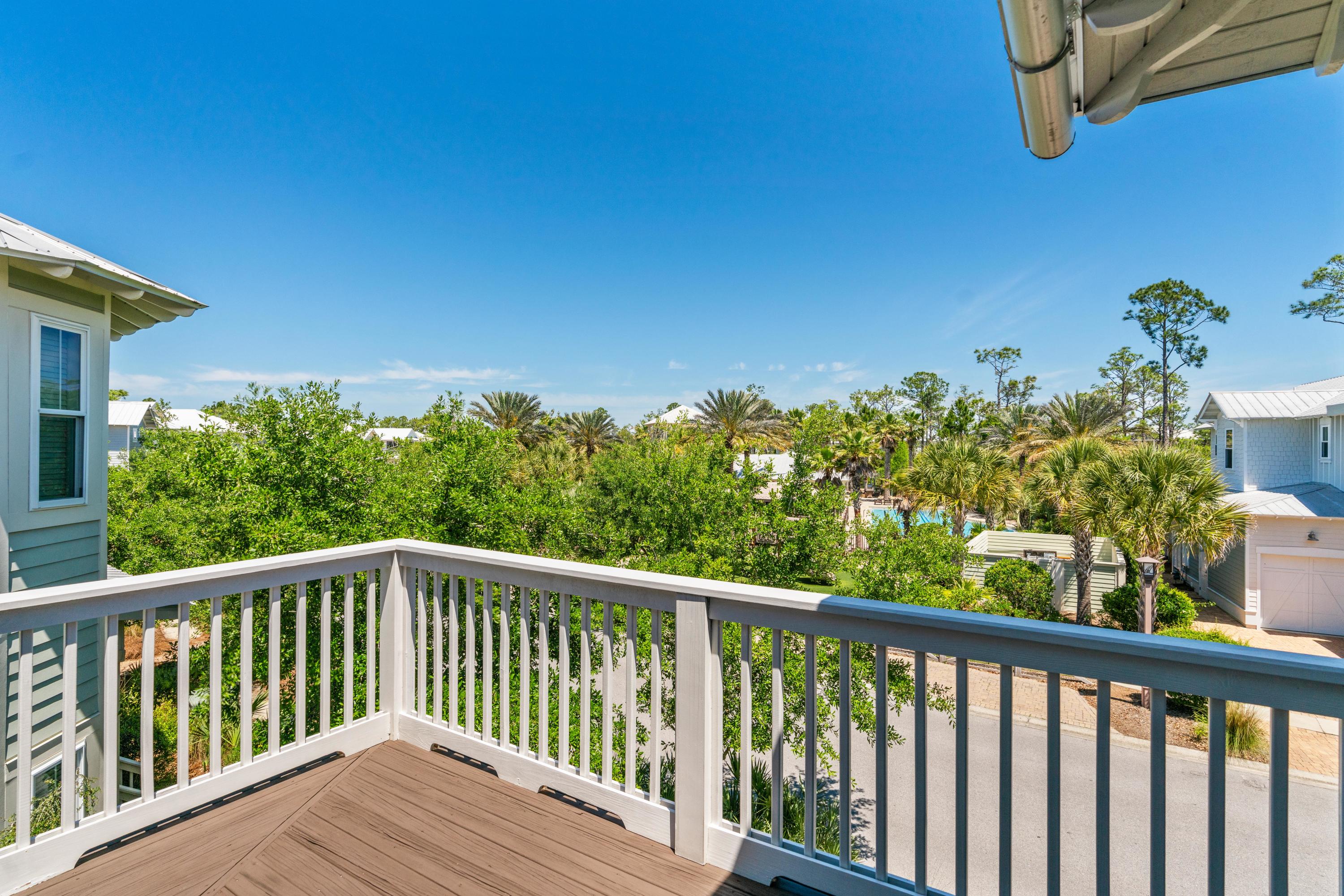 NATUREWALK AT SEAGROVE - Residential