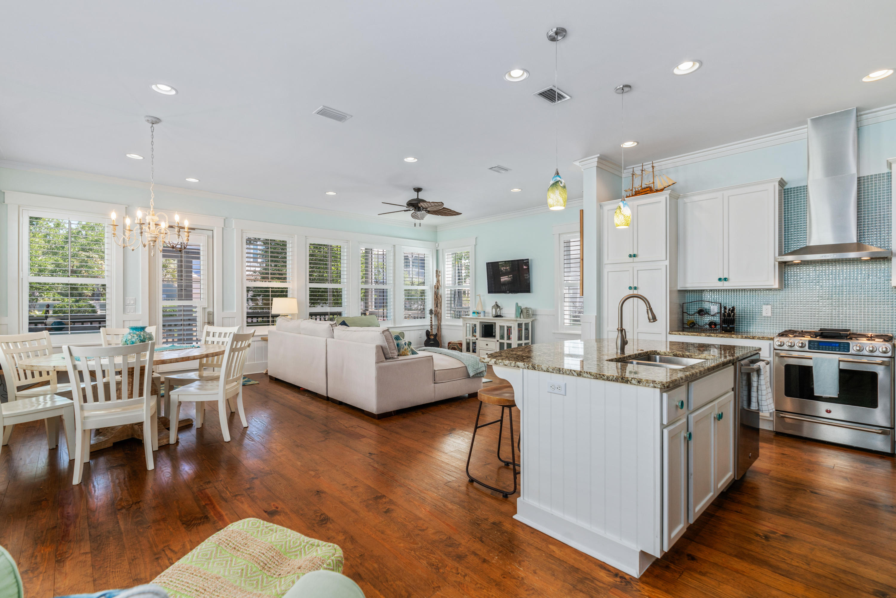 NATUREWALK AT SEAGROVE - Residential