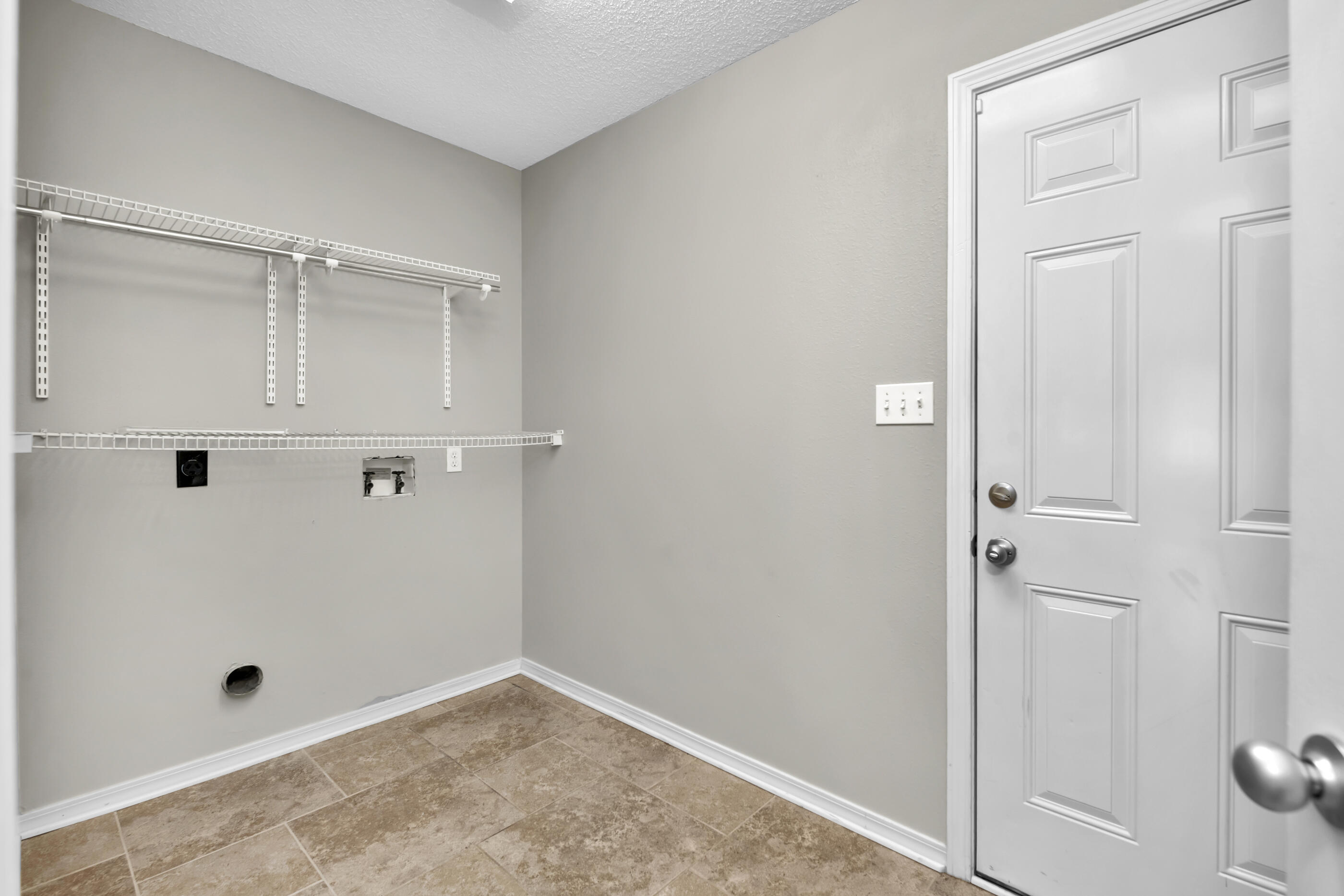 WATERSTONE - Residential