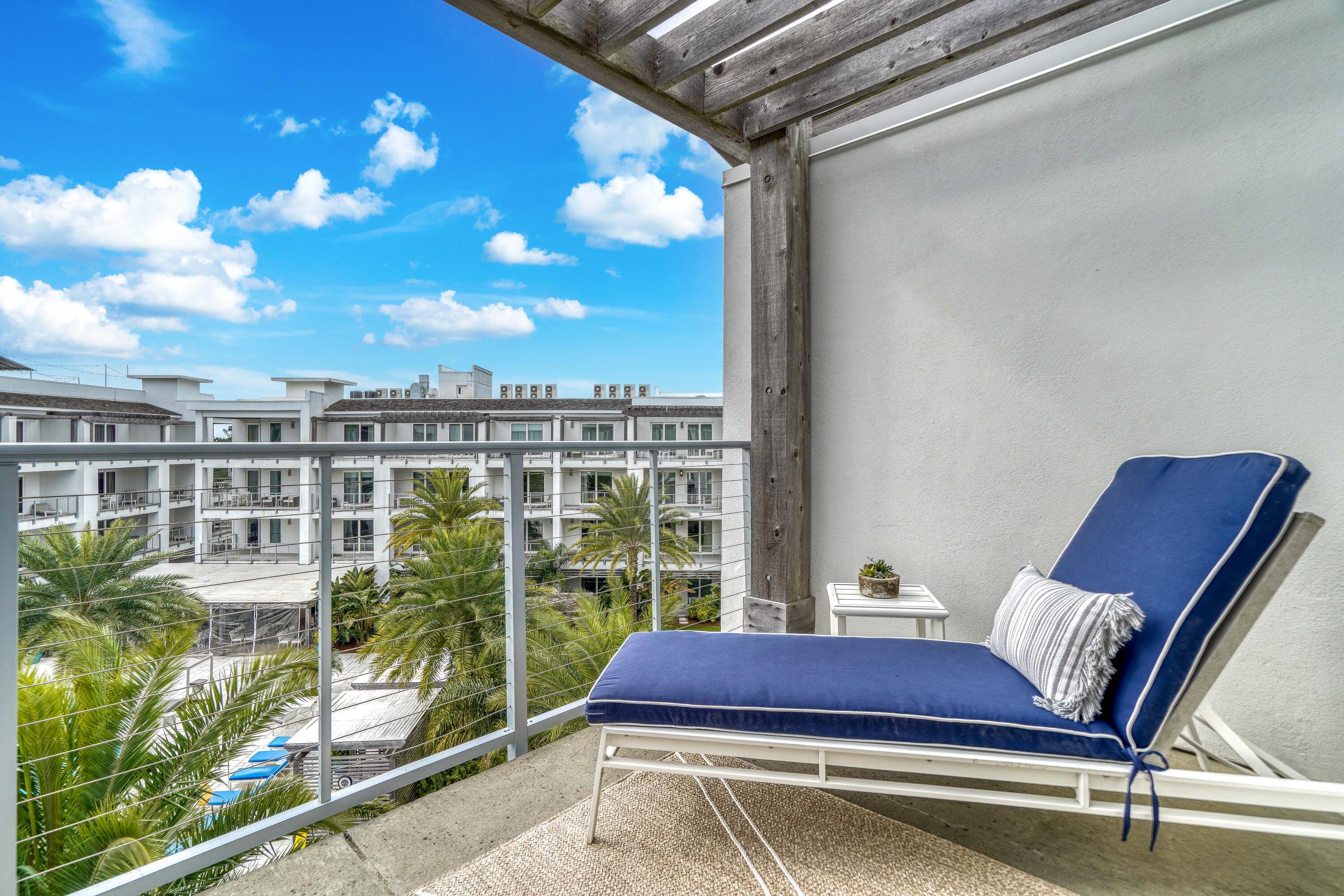 THE POINTE - Residential