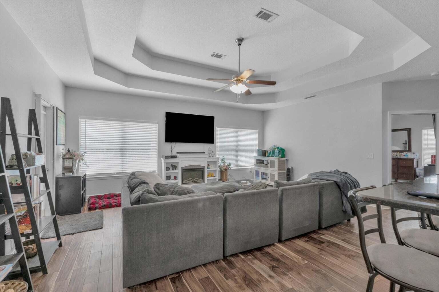 FOX VALLEY PH 3-A - Residential Lease