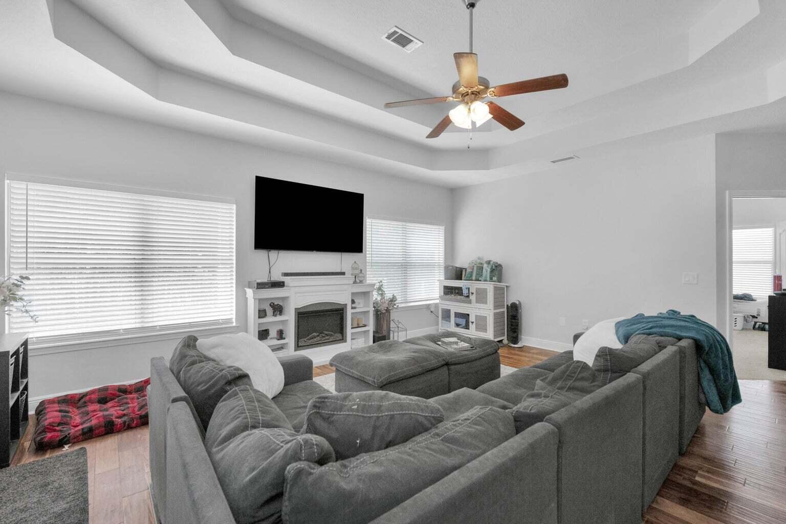 FOX VALLEY PH 3-A - Residential Lease