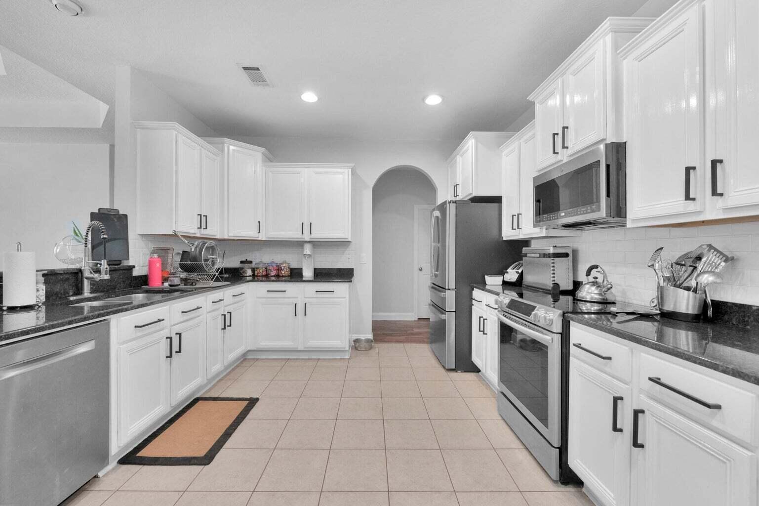 FOX VALLEY PH 3-A - Residential Lease