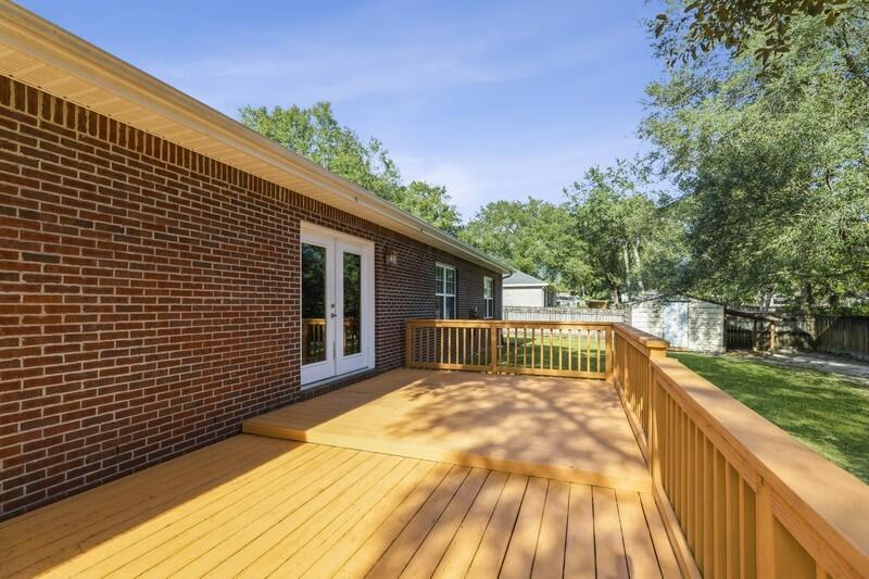 ROYAL OAKS S/D - Residential