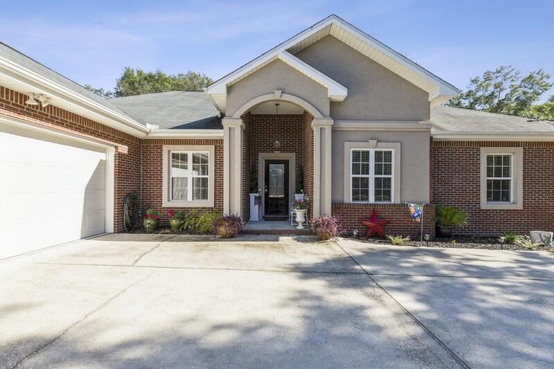 ROYAL OAKS S/D - Residential