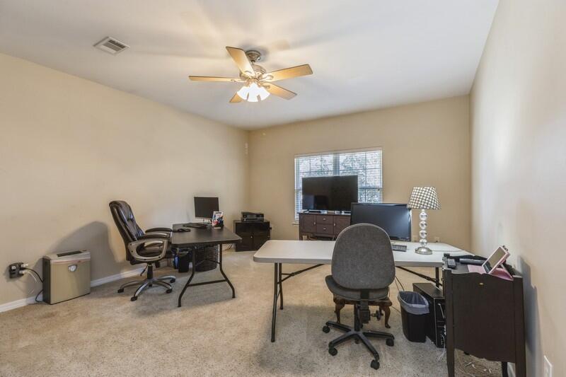 ROYAL OAKS S/D - Residential