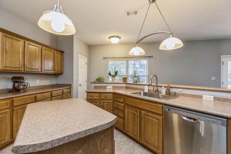 ROYAL OAKS S/D - Residential