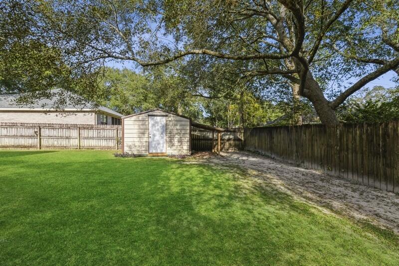 ROYAL OAKS S/D - Residential