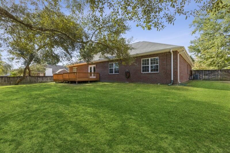 ROYAL OAKS S/D - Residential