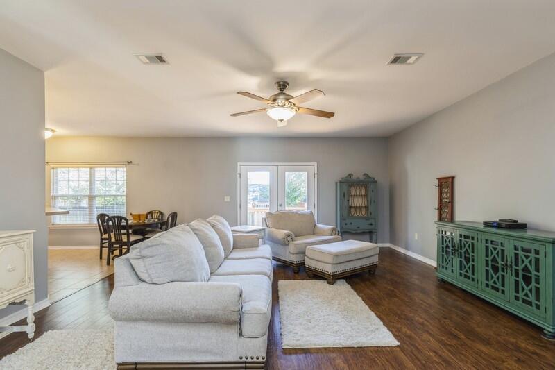 ROYAL OAKS S/D - Residential