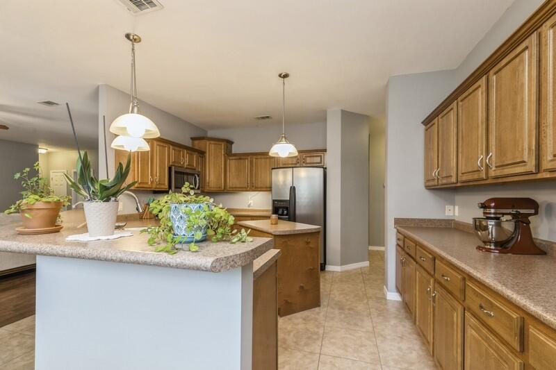 ROYAL OAKS S/D - Residential