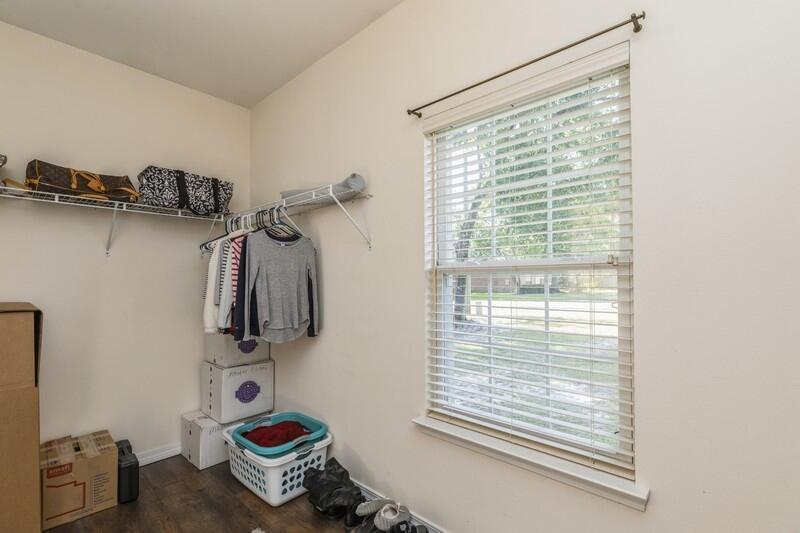 ROYAL OAKS S/D - Residential