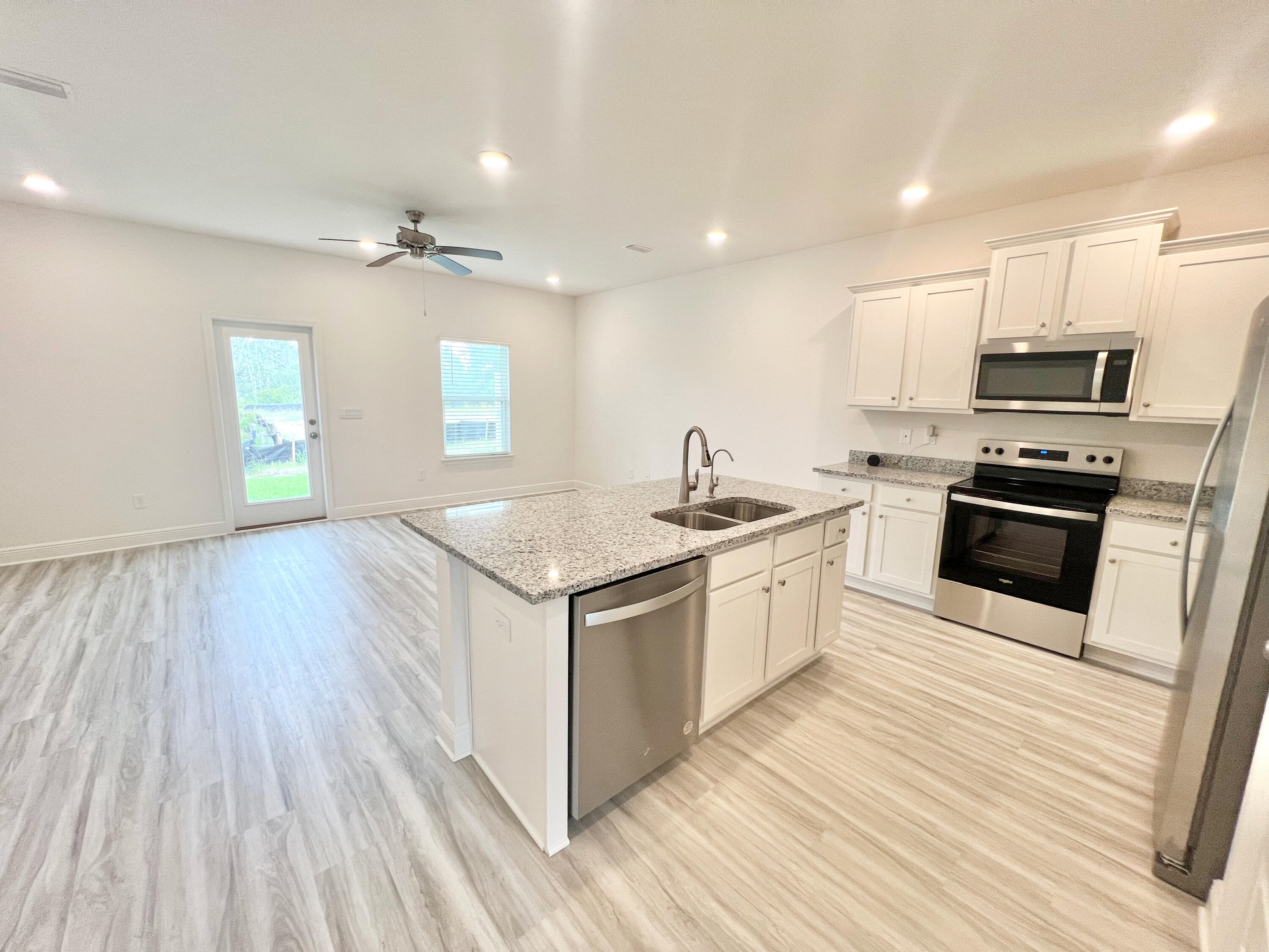 Hawks Landing - Residential Lease