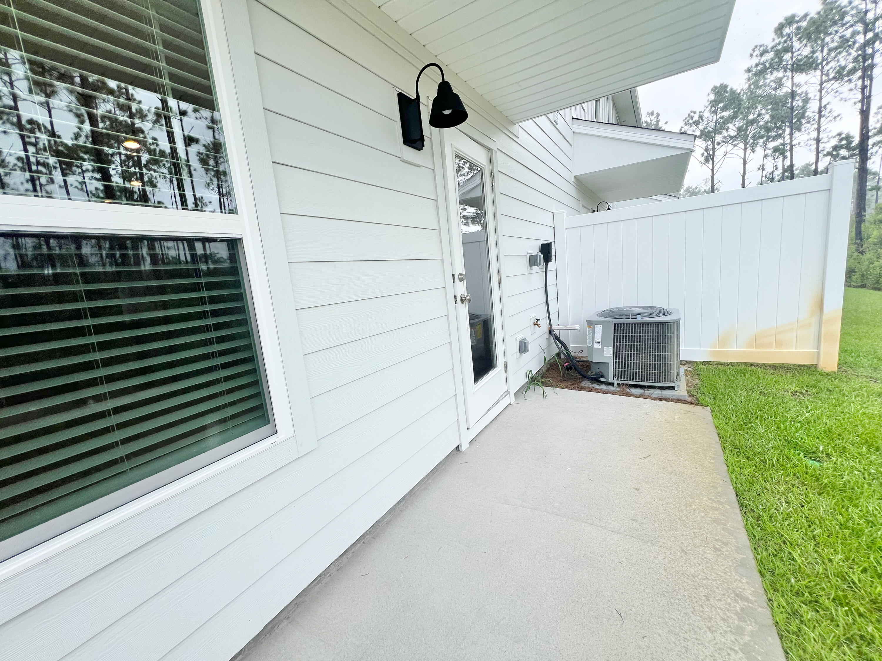 Hawks Landing - Residential Lease