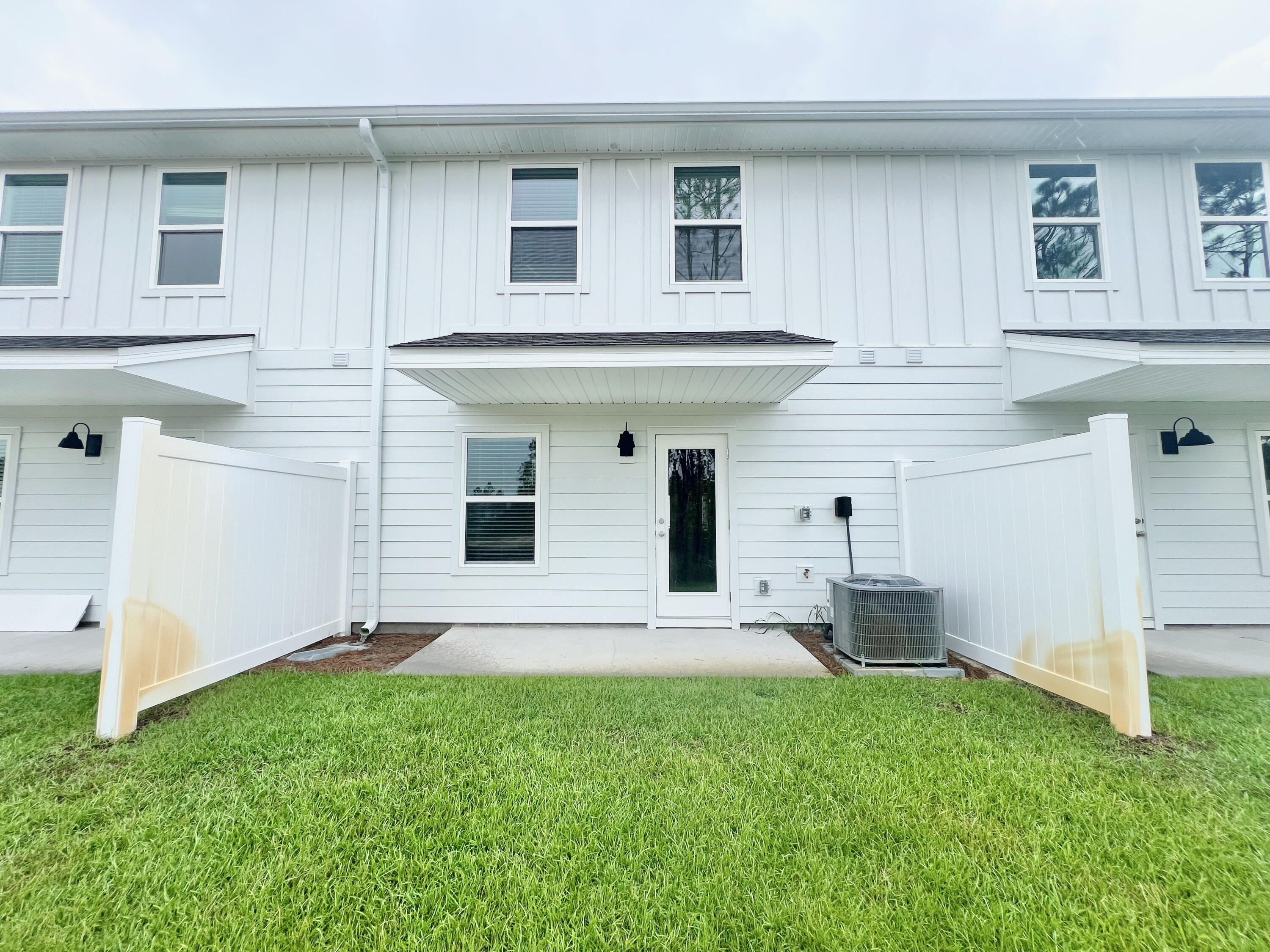 Hawks Landing - Residential Lease