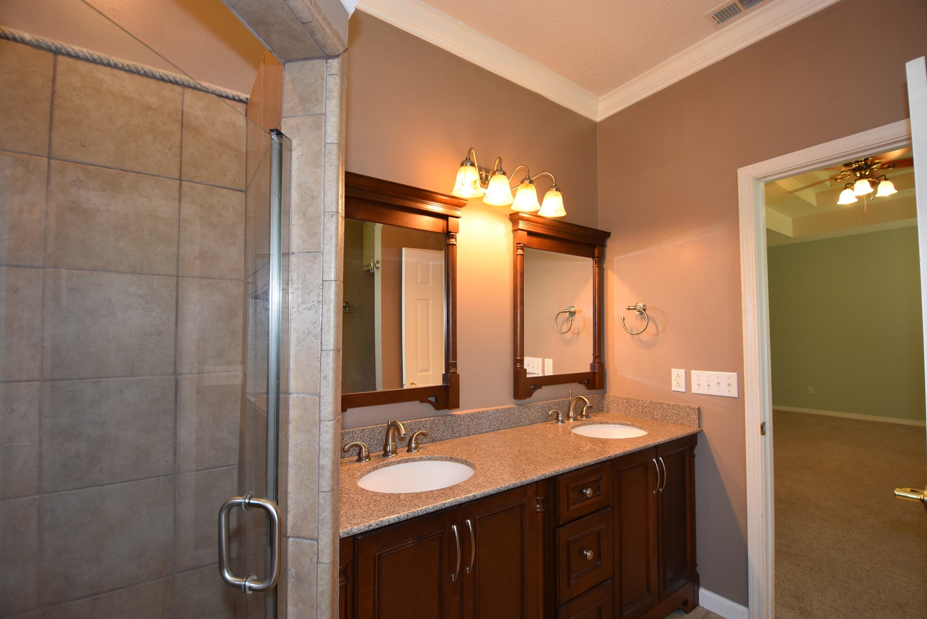 PAGE PLACE 2 - Residential