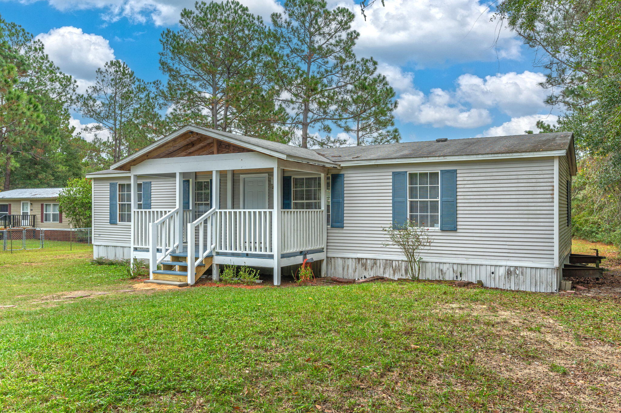 Experience serene living in this charming 3-bedroom, 2-bath manufactured home on a picturesque lake. The open-concept layout features a bright living room, dining area, and modern kitchen with a breakfast bar, perfect for entertaining. Enjoy a spacious master suite with an en-suite bathroom, plus two additional bedrooms for family or guests. Step outside to your back deck, ideal for morning coffee and stunning sunrise. Conveniently located near local shops and parks, rental offers the best of lake life. Don't miss this opportunity--contact us today for more details or to schedule a viewing!Requirements include 600+ credit score for all adults, household monthly income of 2.5x the lease amount and one year consistent employment. Not Pets allowed.