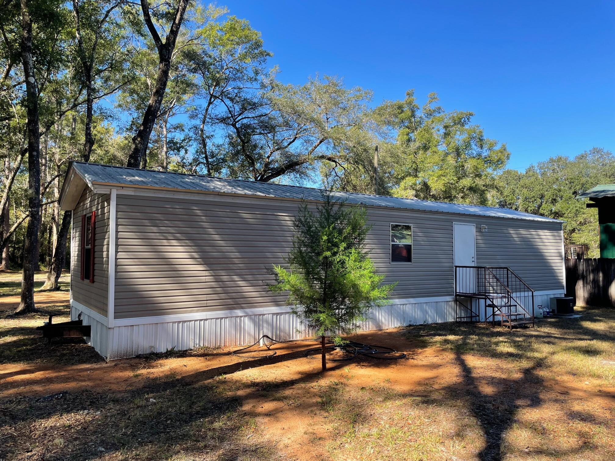 Metes and bounds - Residential Lease