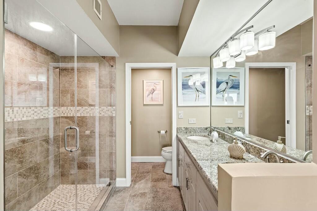 SUMMERWIND CONDOS - Residential
