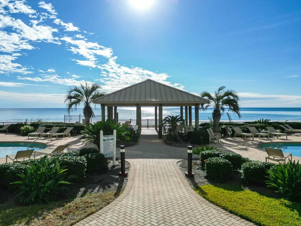 SUMMERWIND CONDOS - Residential