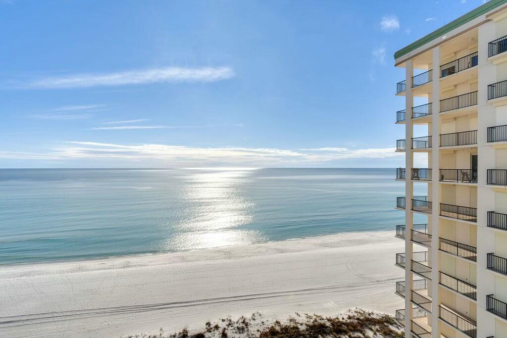 SUMMERWIND CONDOS - Residential