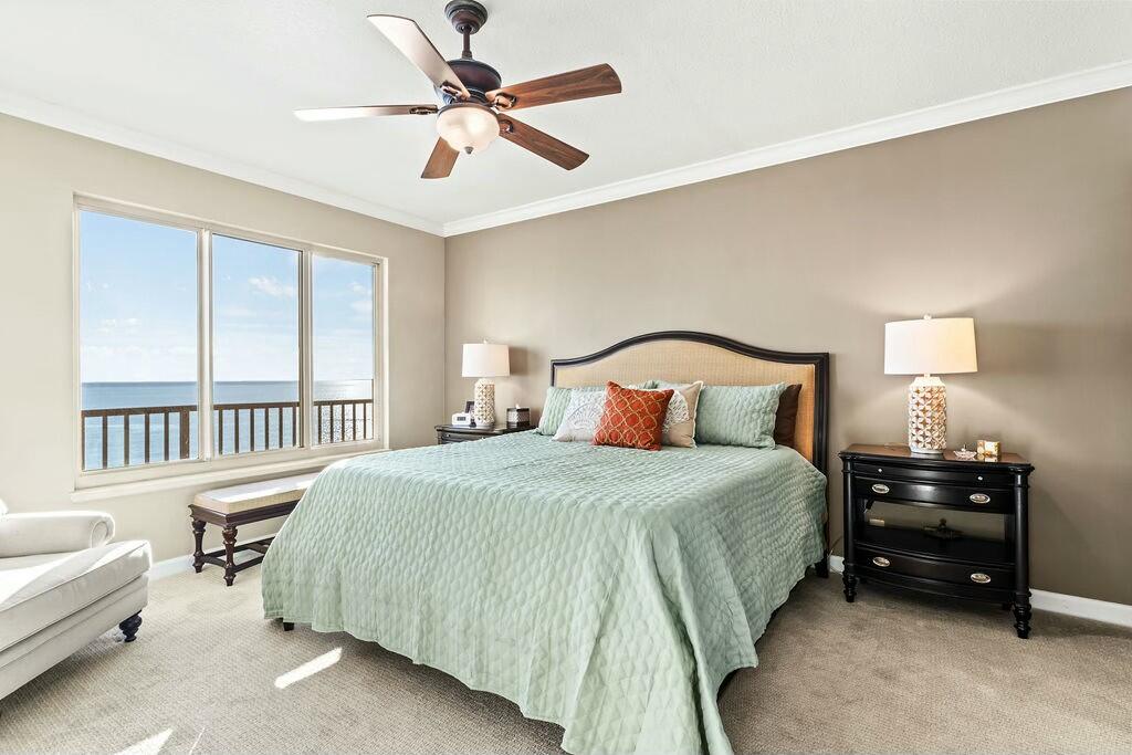 SUMMERWIND CONDOS - Residential
