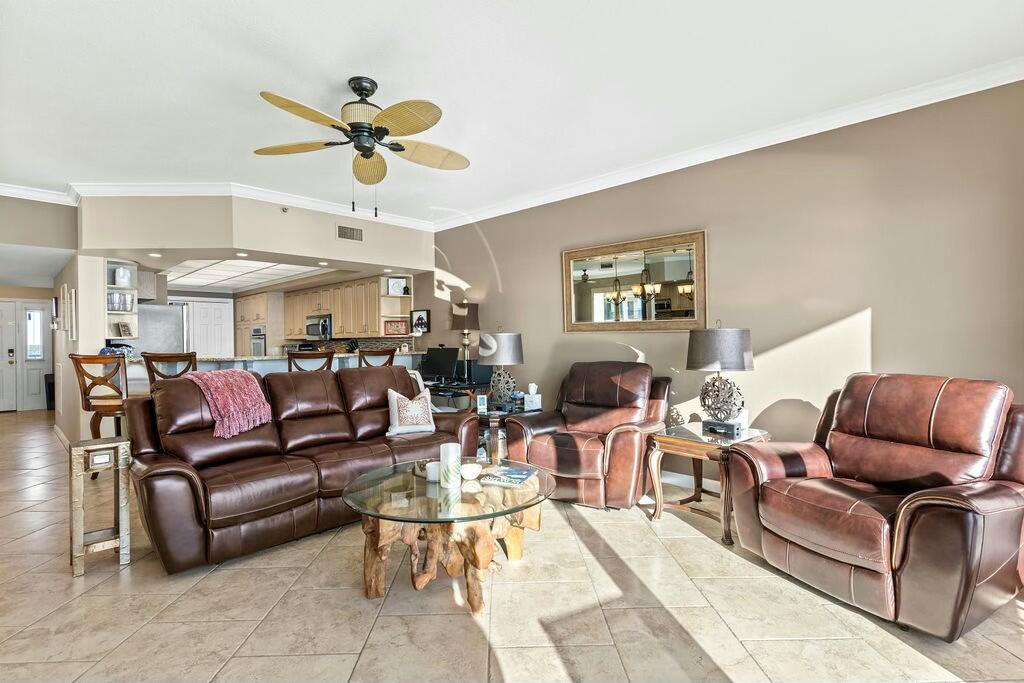 SUMMERWIND CONDOS - Residential