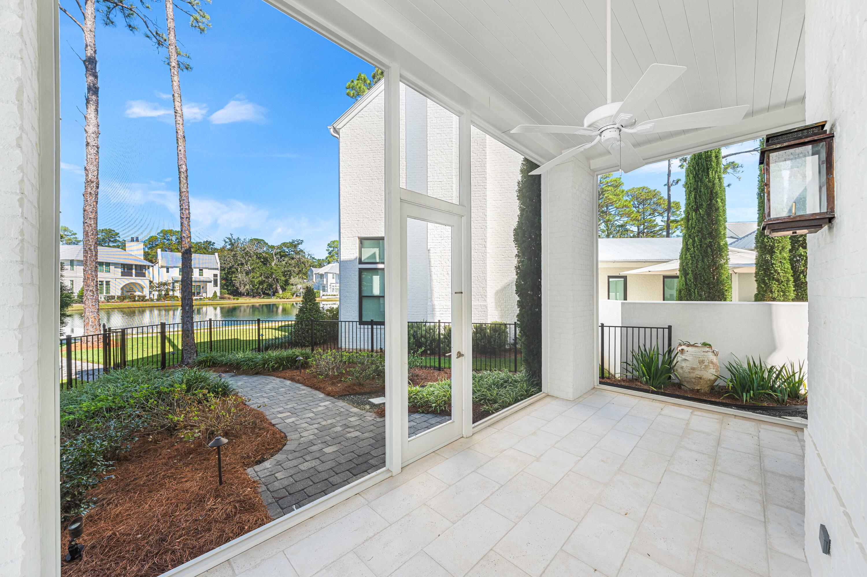 CHURCHILL OAKS - Residential