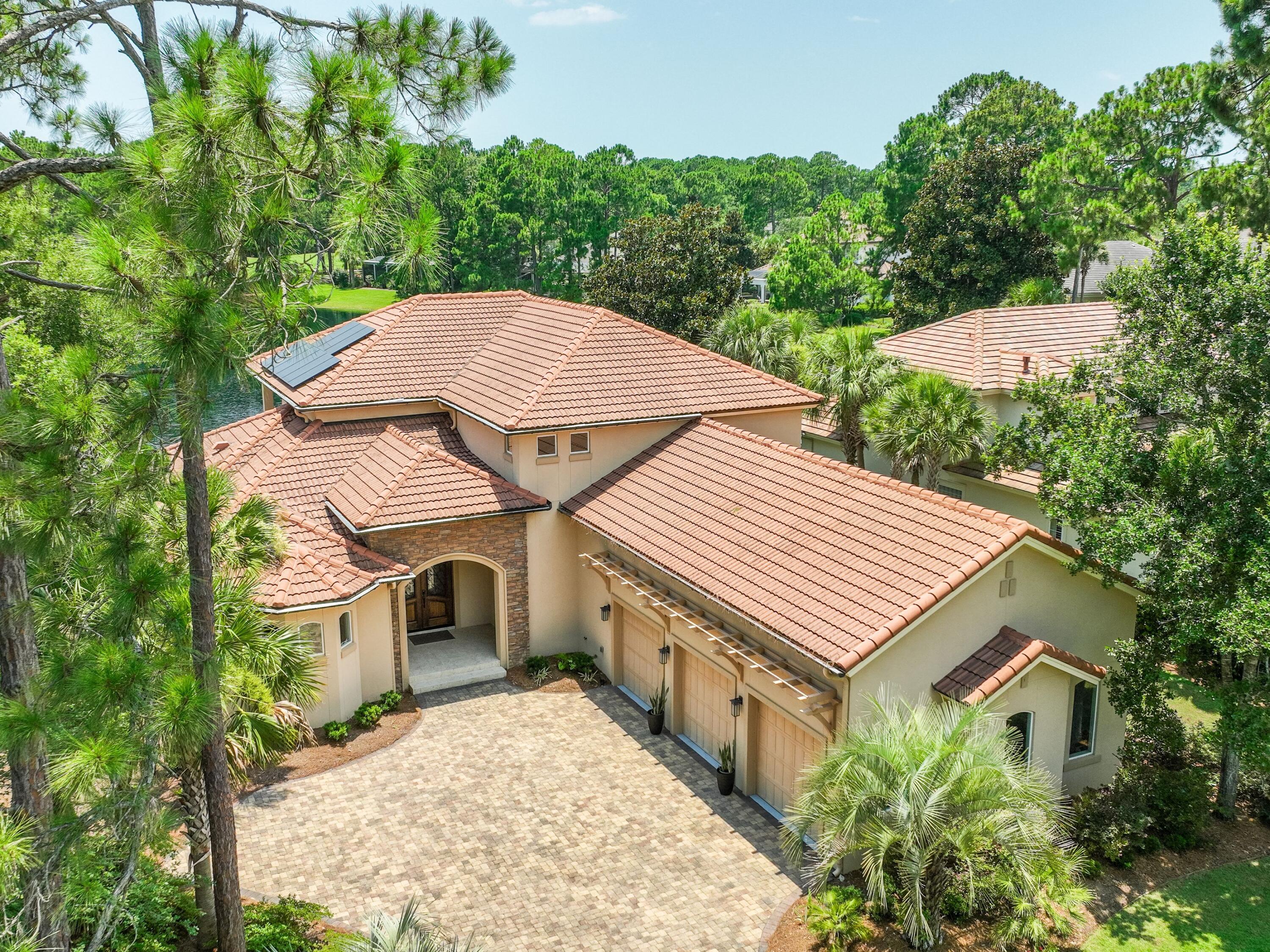 BURNT PINE - Residential