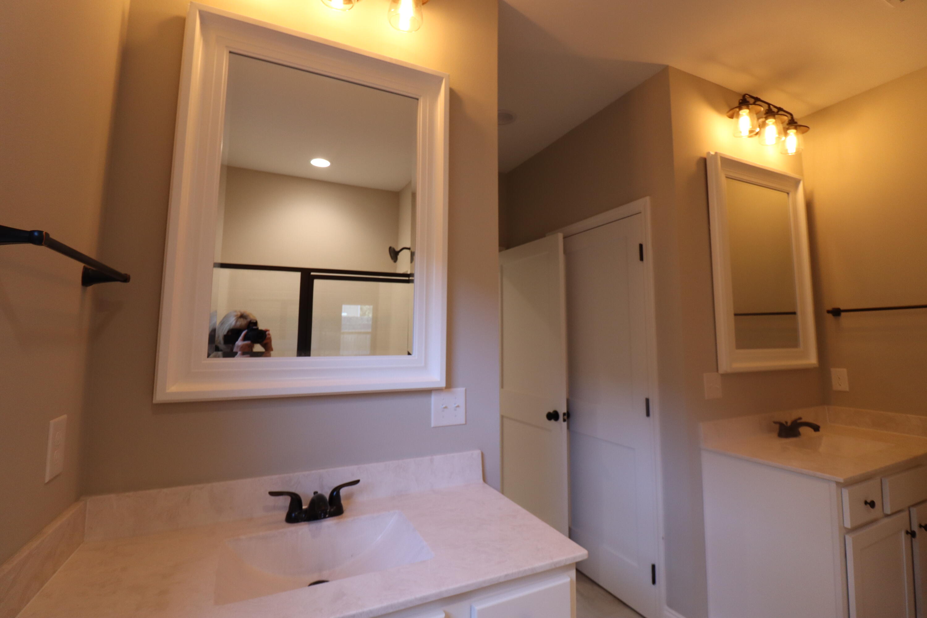 CRESCENT SHORES - Residential