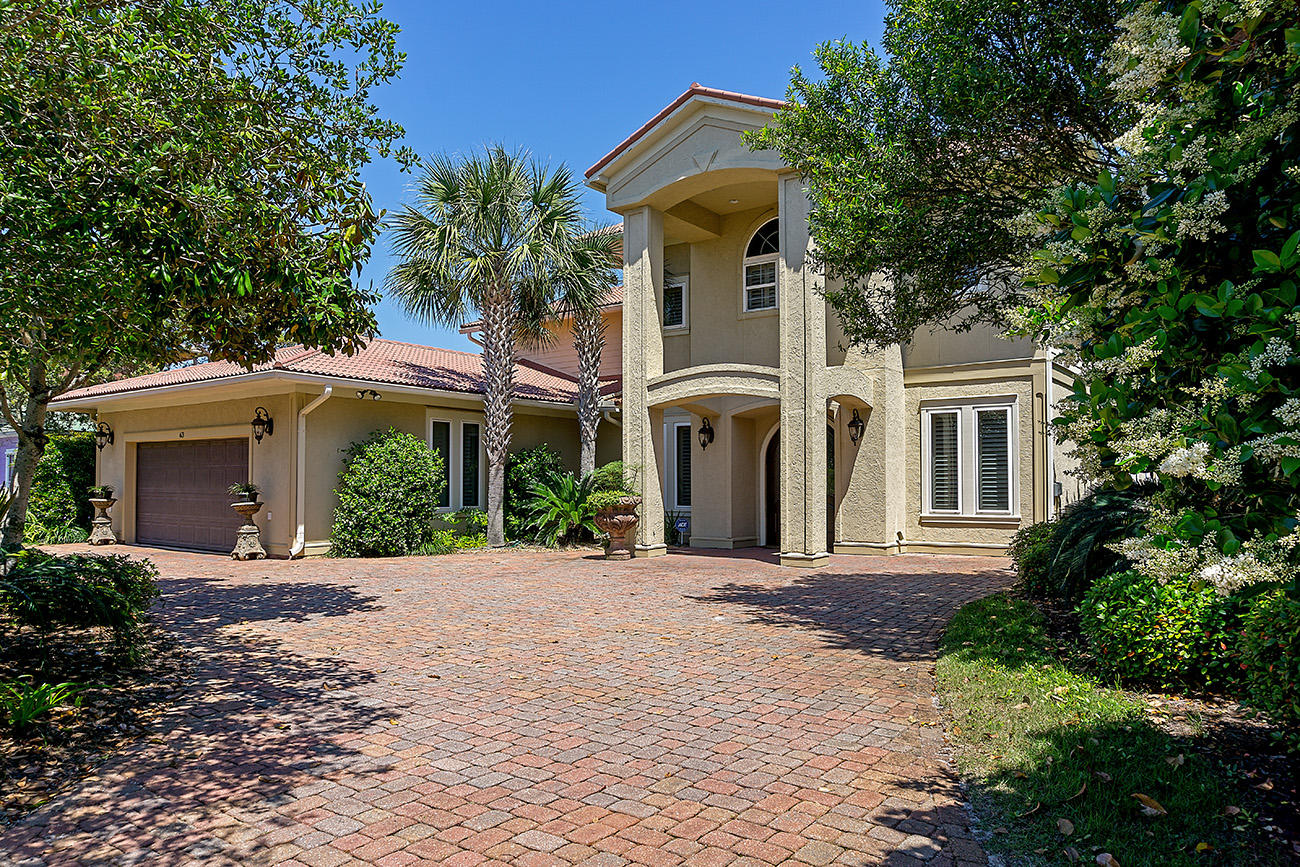 CRYSTAL BEACH - Residential