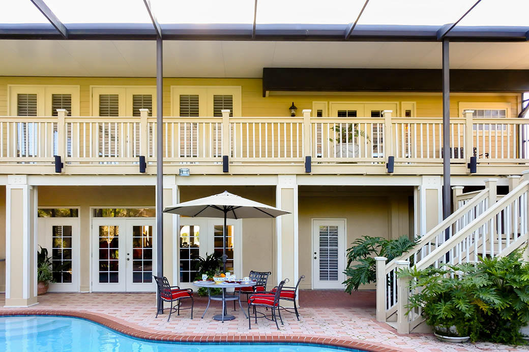 CRYSTAL BEACH - Residential