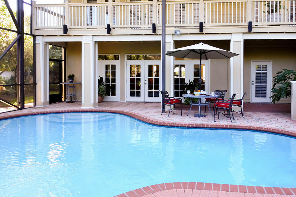 CRYSTAL BEACH - Residential