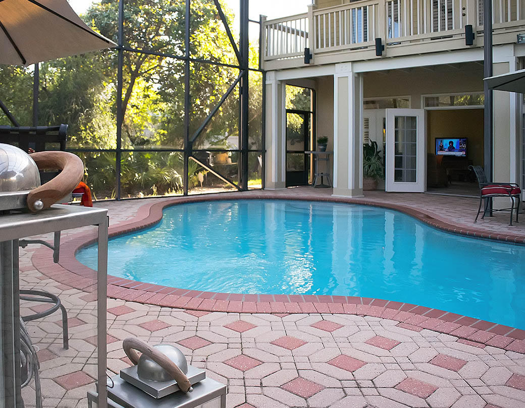 CRYSTAL BEACH - Residential