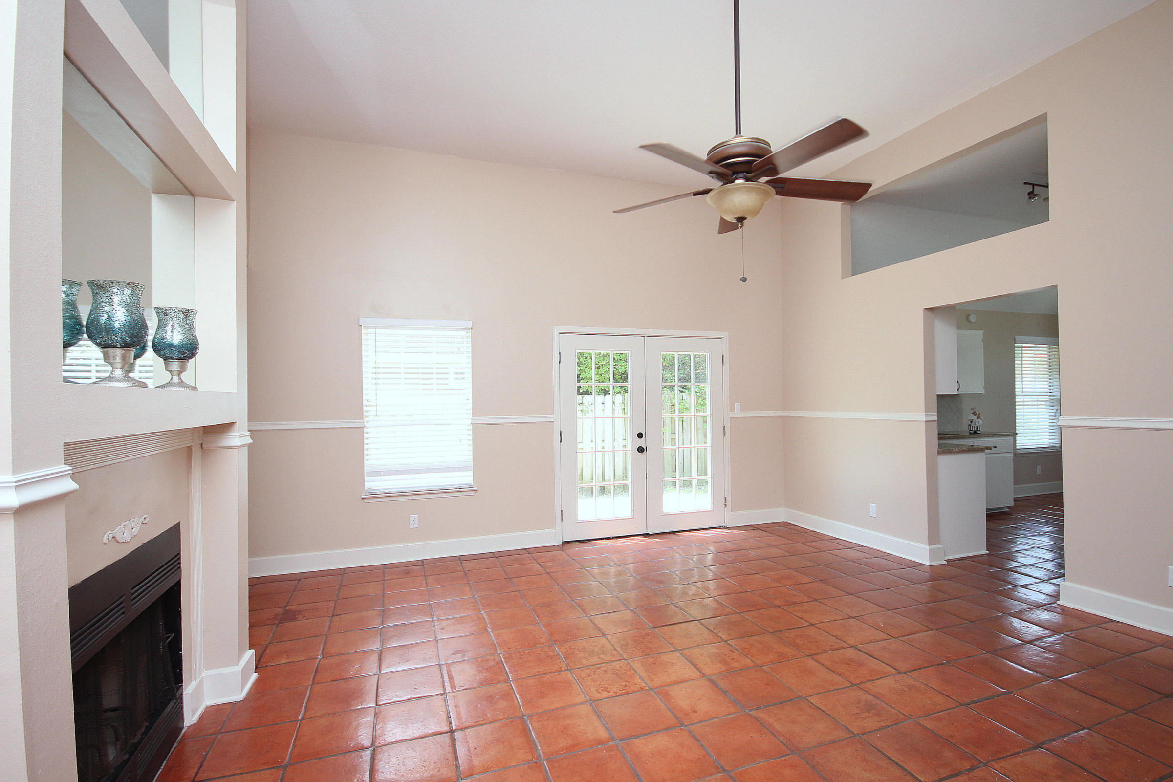 WOODLAND PARK ESTATES - Residential