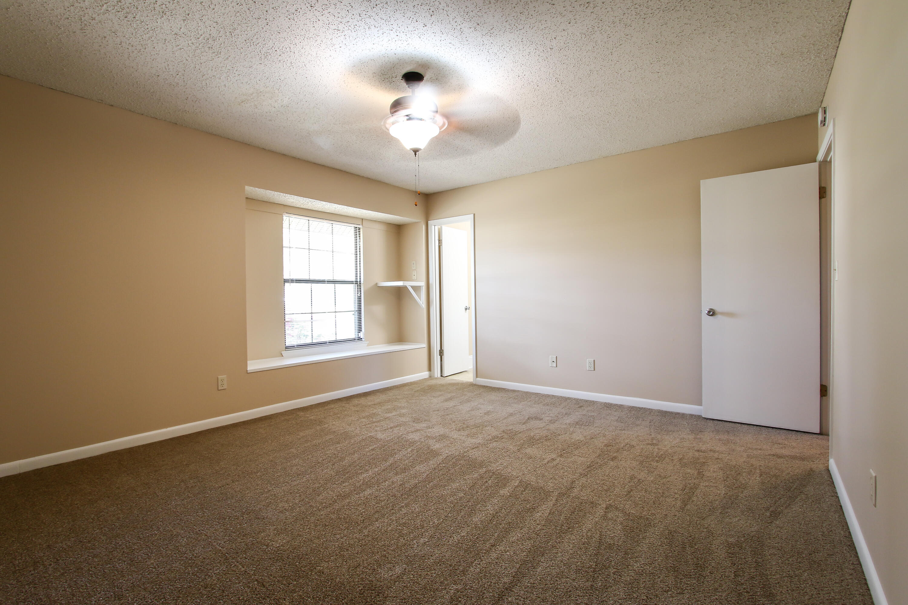 TANGLEWOOD S/D 1ST ADDN - Residential