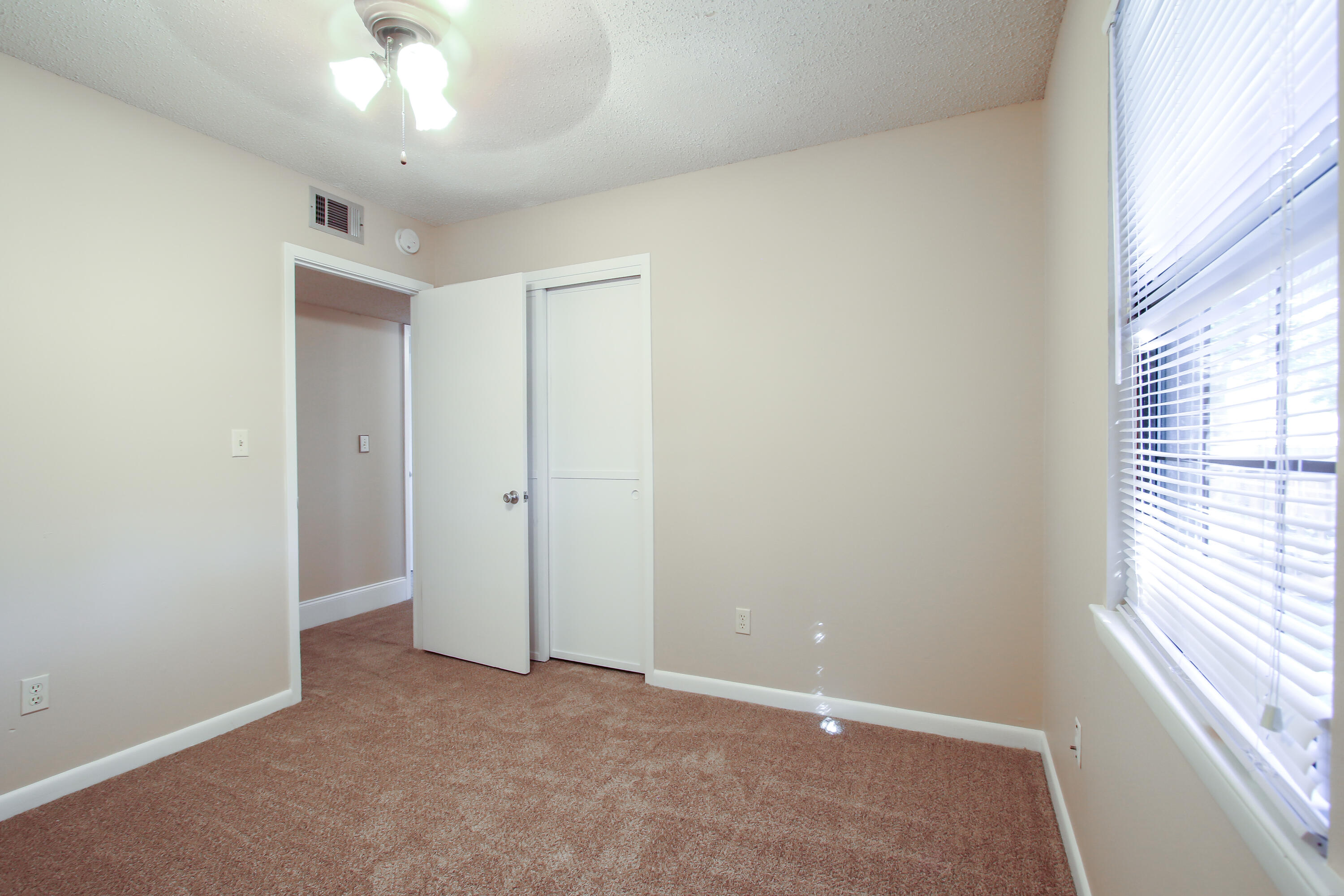 TANGLEWOOD S/D 1ST ADDN - Residential