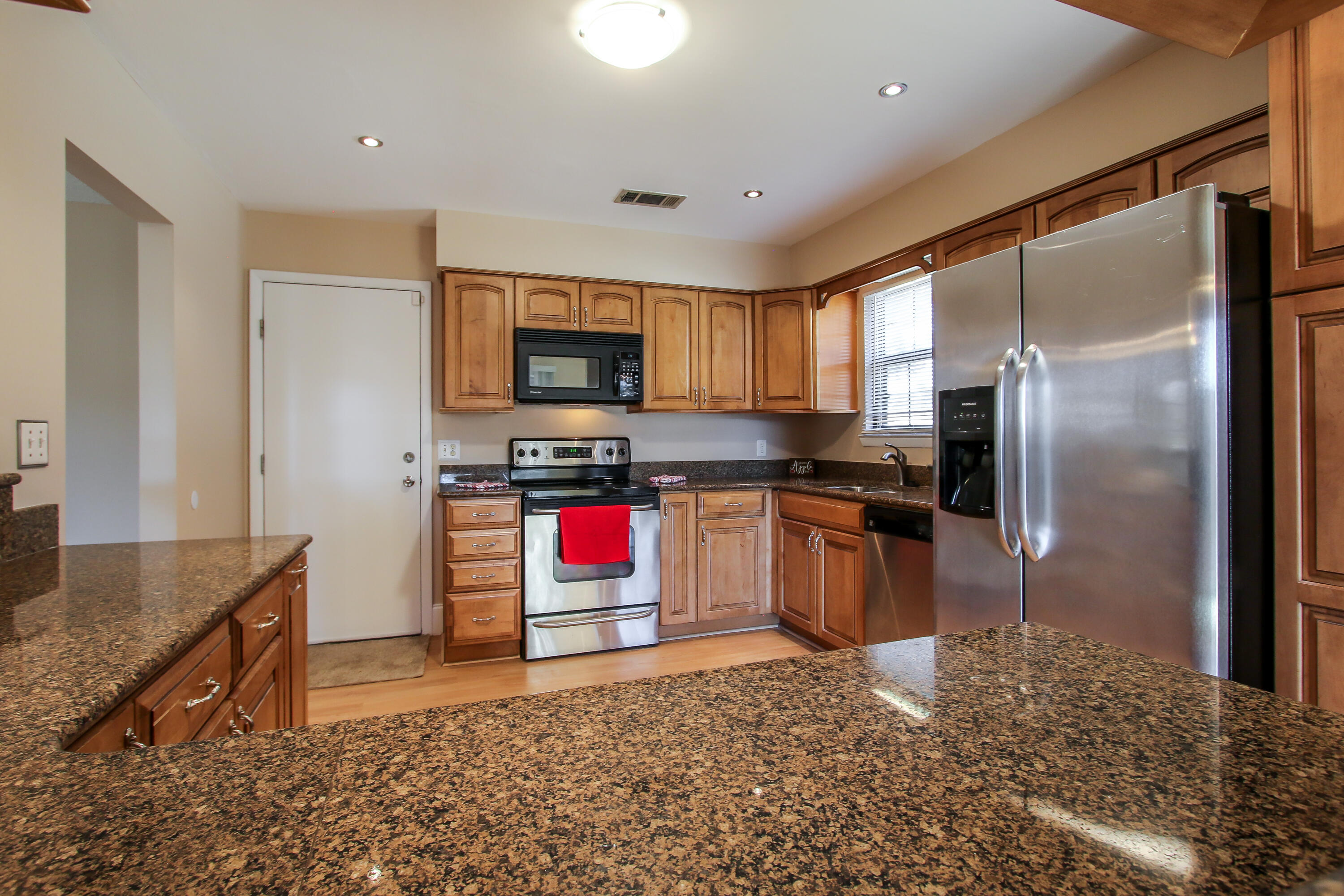 TANGLEWOOD S/D 1ST ADDN - Residential