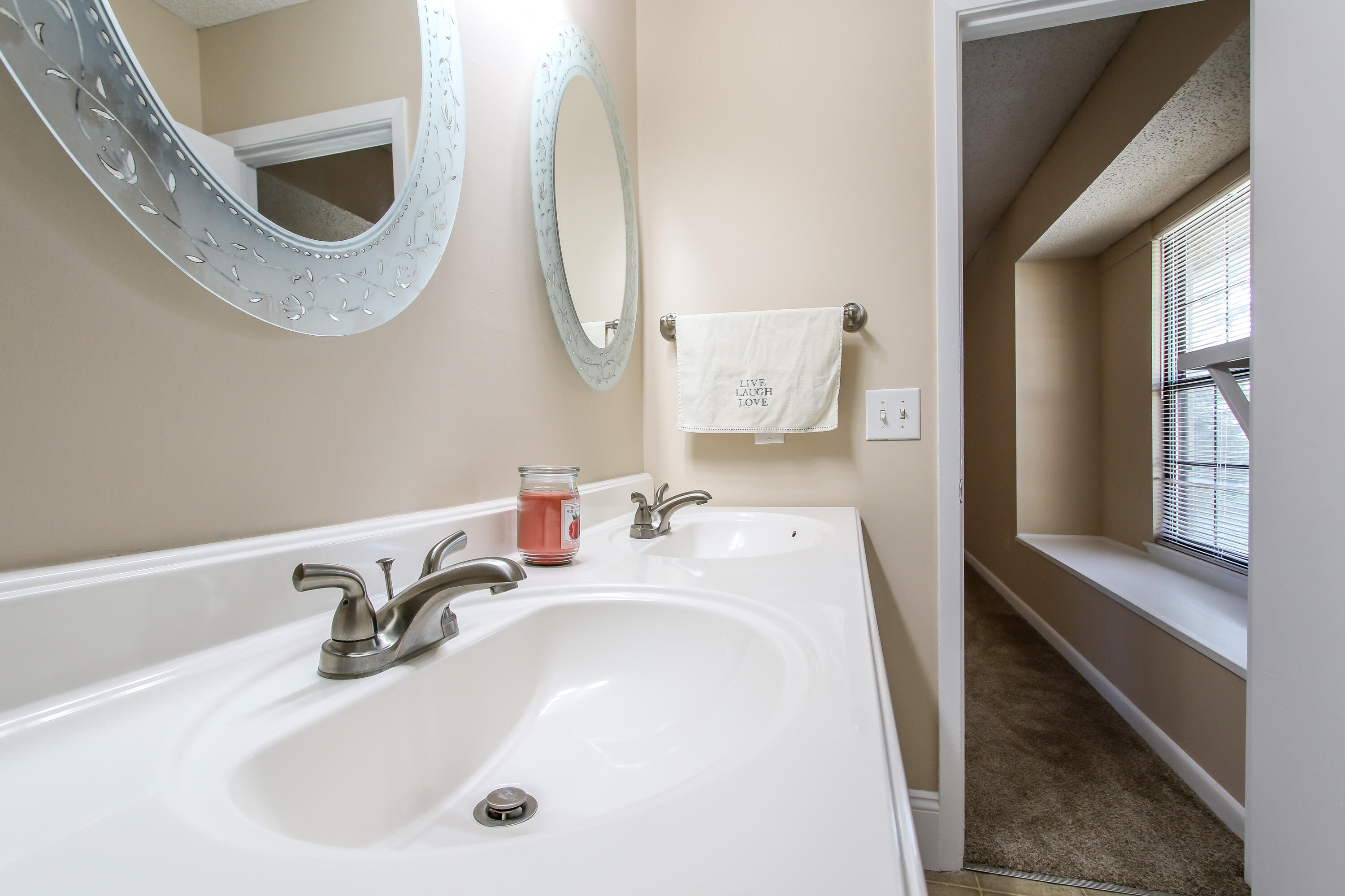 TANGLEWOOD S/D 1ST ADDN - Residential