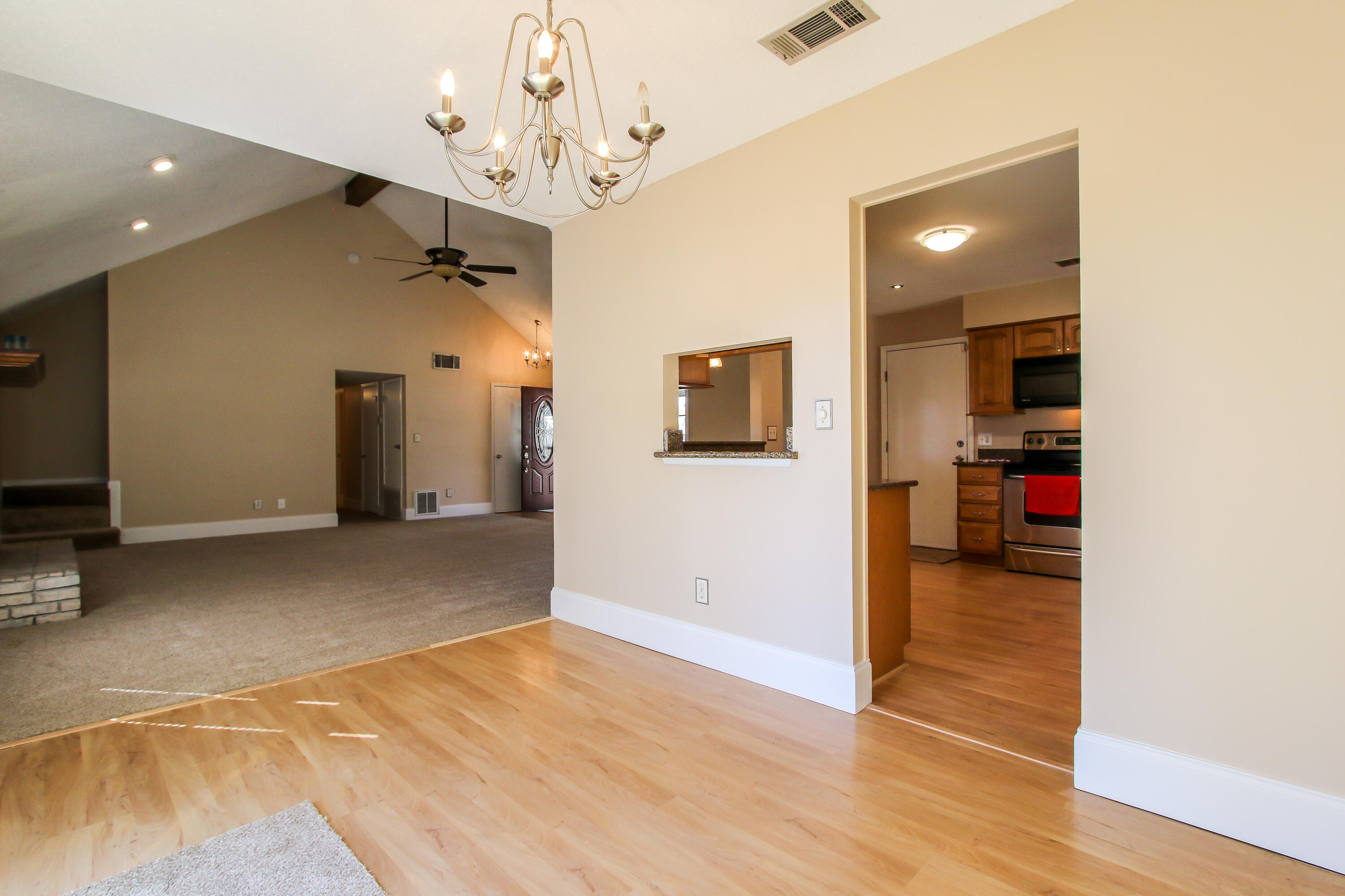 TANGLEWOOD S/D 1ST ADDN - Residential