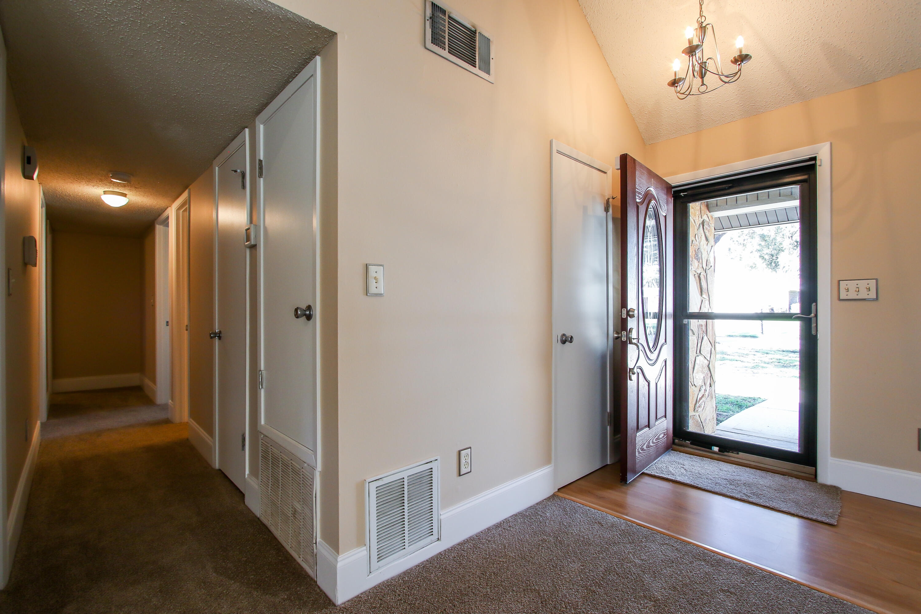 TANGLEWOOD S/D 1ST ADDN - Residential