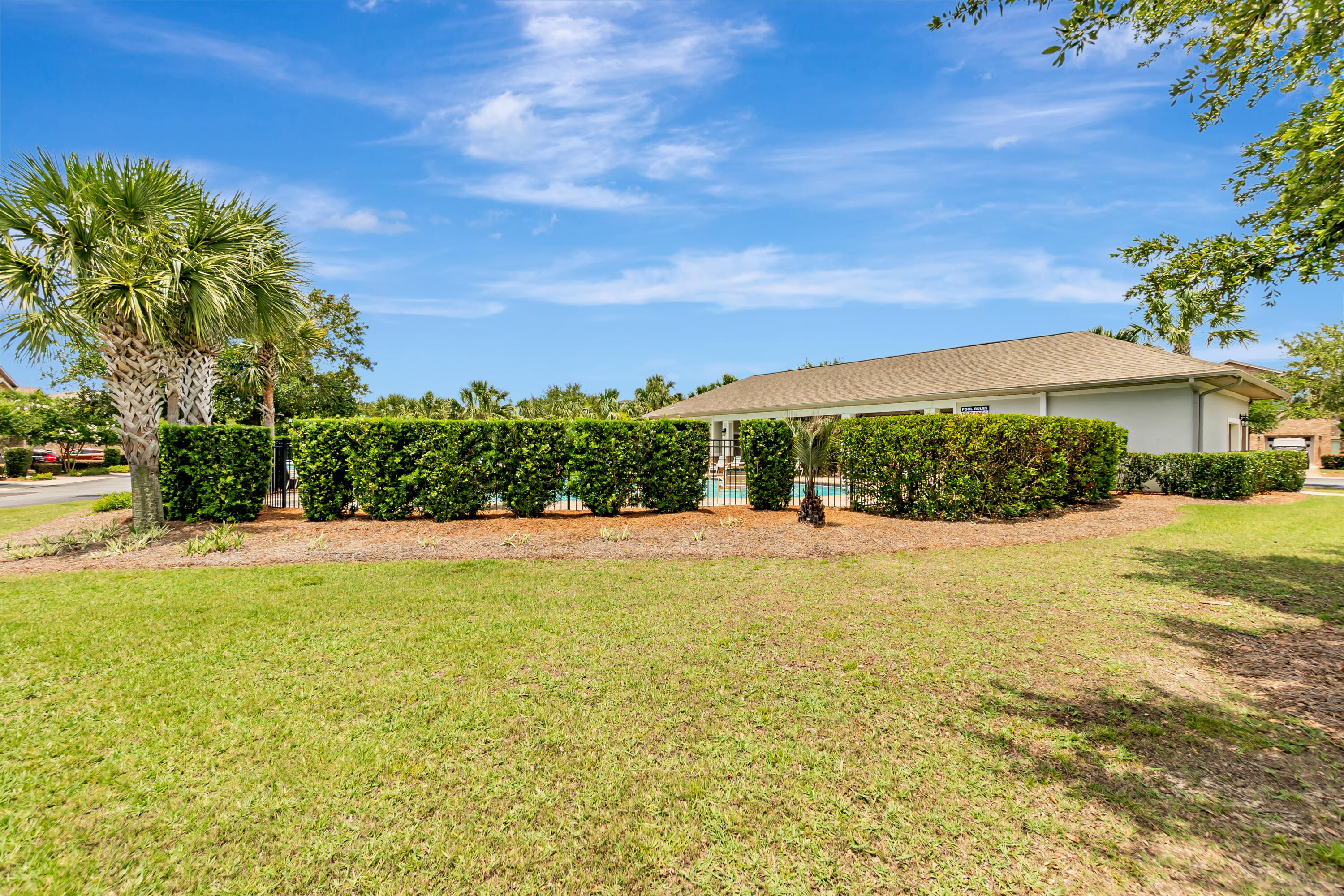 RESERVE POINTE - Residential