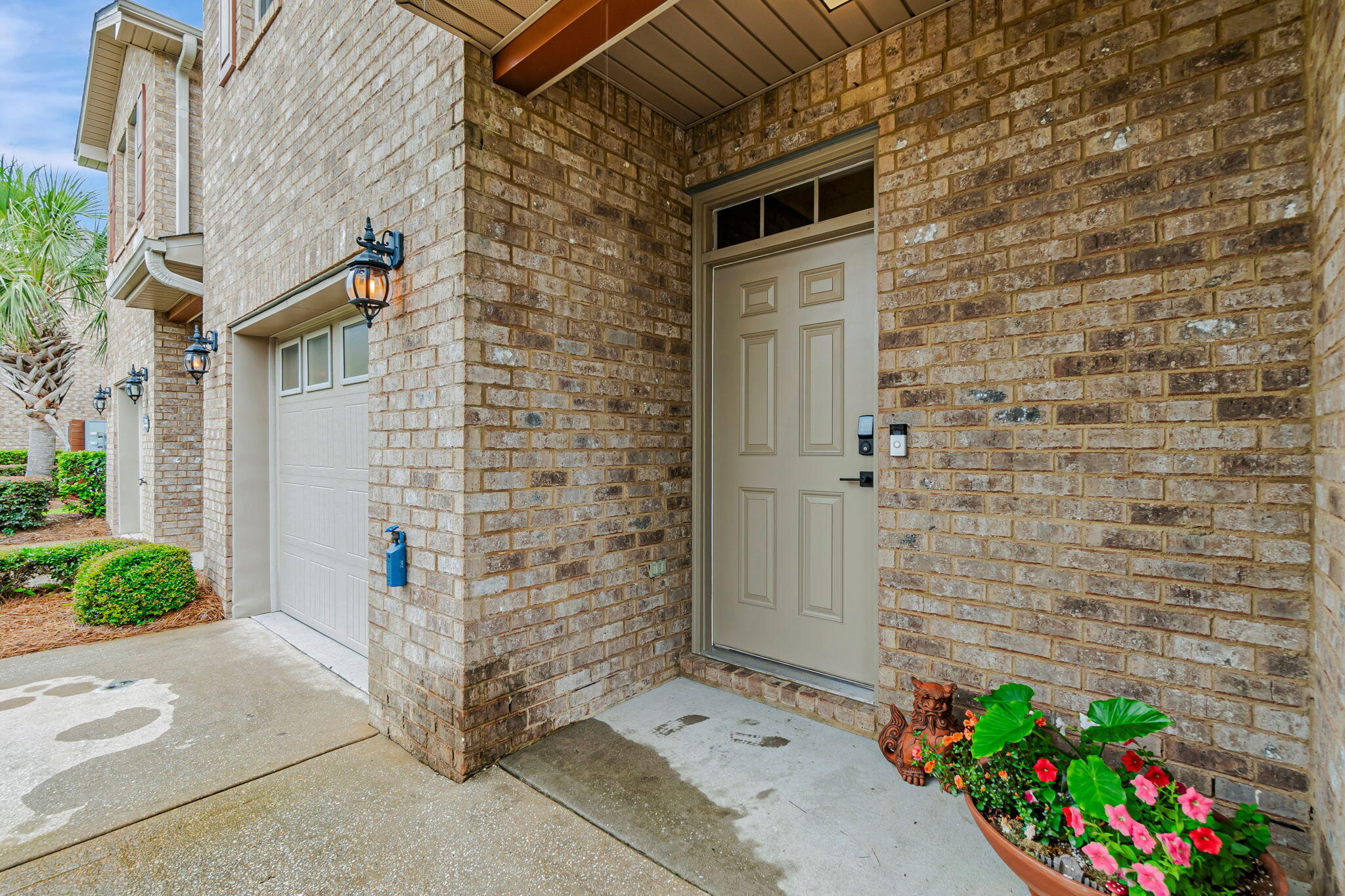 RESERVE POINTE - Residential