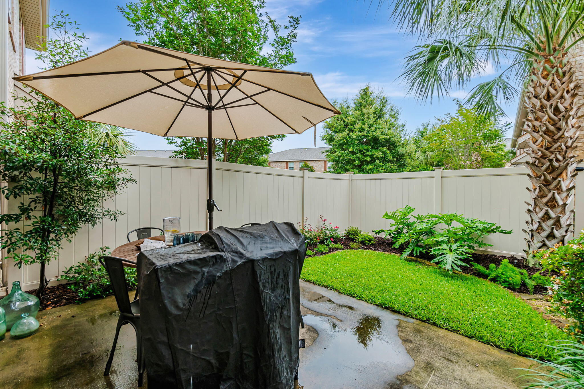 RESERVE POINTE - Residential