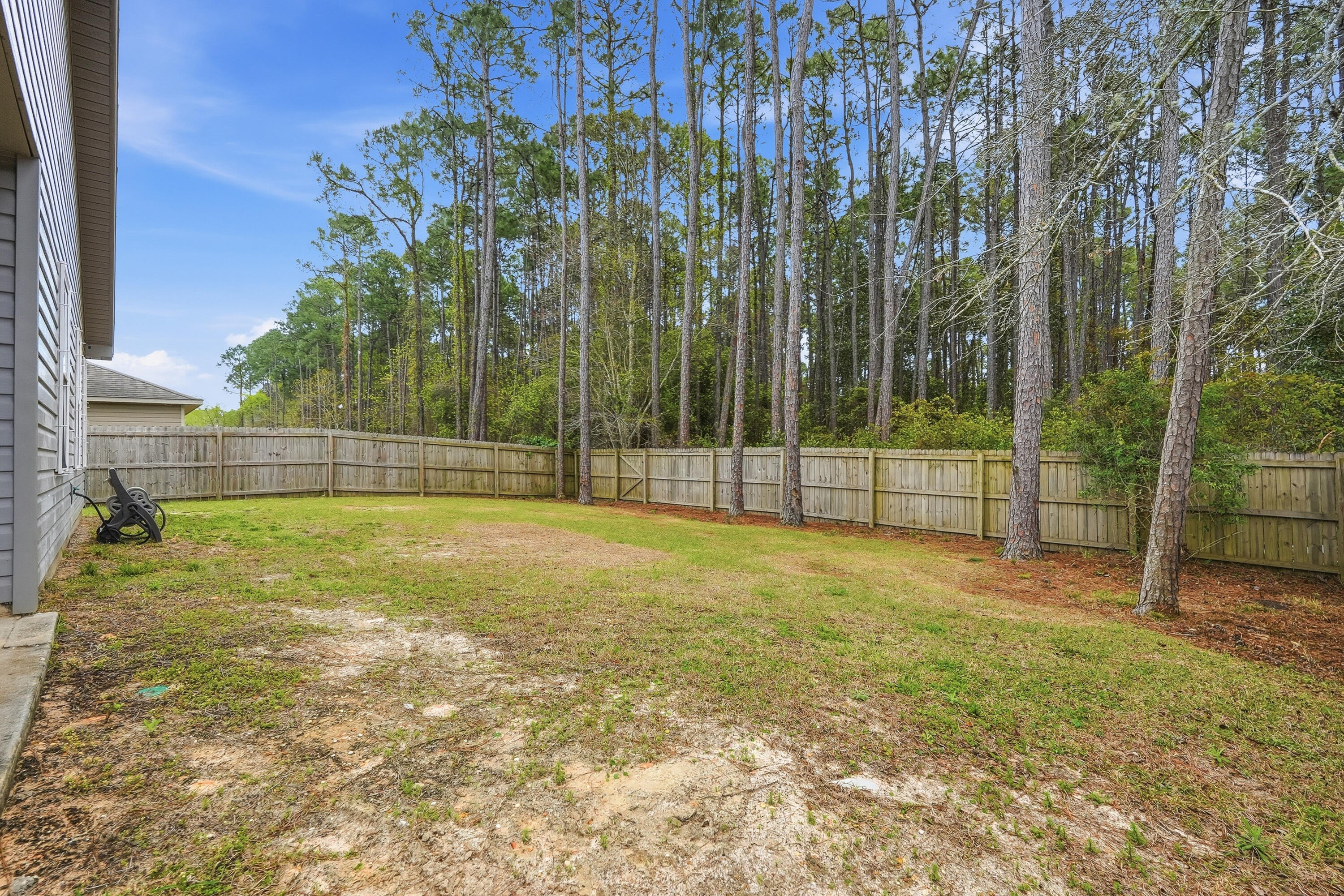 NAVARRE S/D 2ND ADDN - Residential