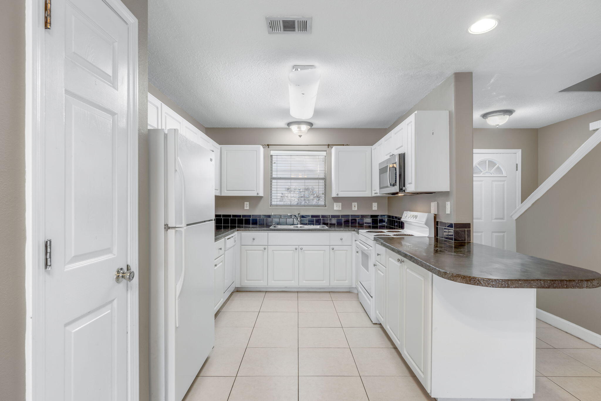 PELICAN PLACE T/H EAST - Residential