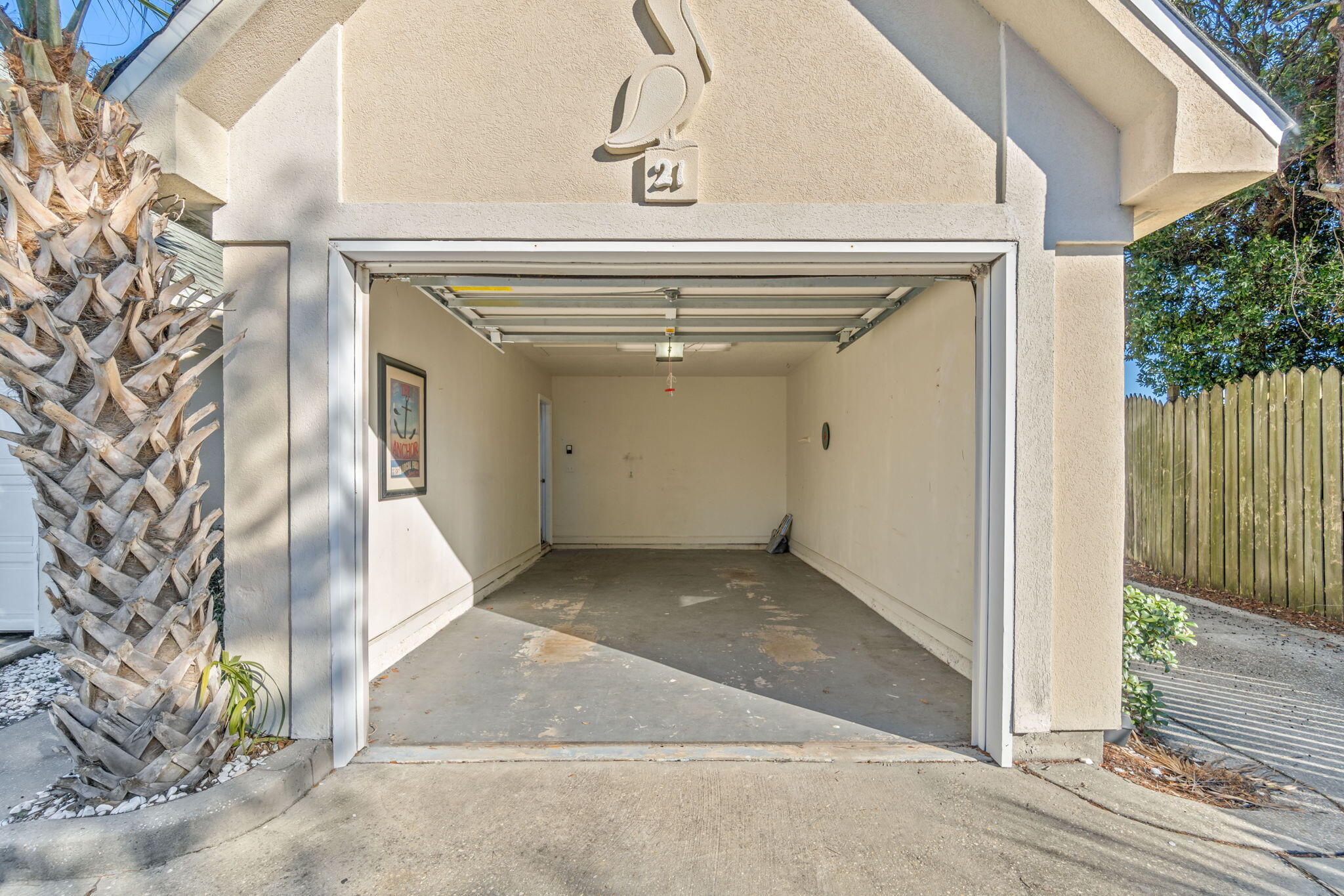 PELICAN PLACE T/H EAST - Residential